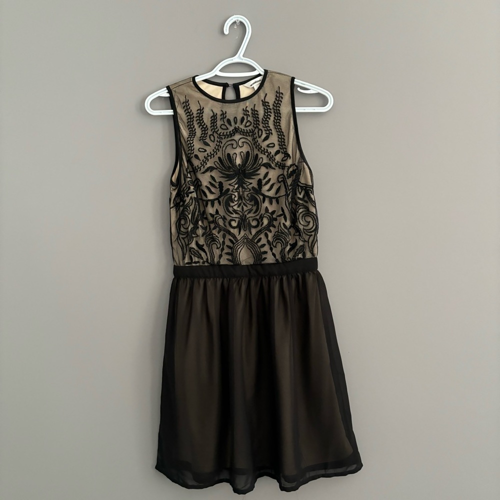 Charming Charlie Medium Black and Tan Dress